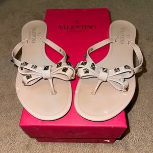 Valentino rockstud jelly sandal size 37